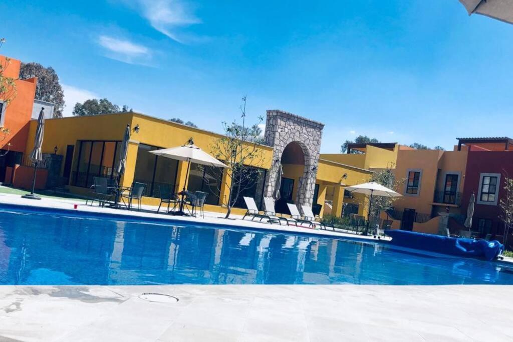 Depa En San Miguel De Allende Zirandaro Con Piscina Exteriör bild