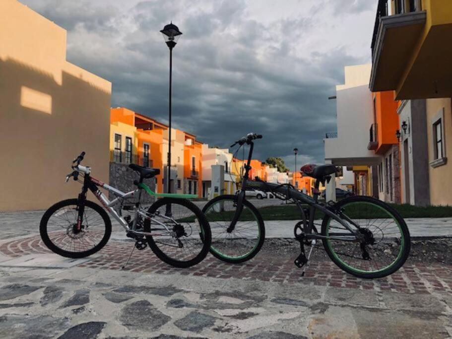 Depa En San Miguel De Allende Zirandaro Con Piscina Exteriör bild